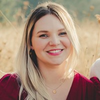 Laura Branch