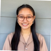 Angela Le