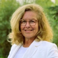 Sophia E. Kramer