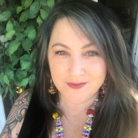 Julie LaLuna (she/her)