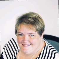 Sarah Lowe