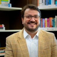 Fabian Salum