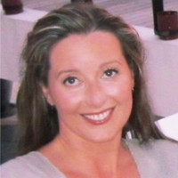 Nikki Hutchinson