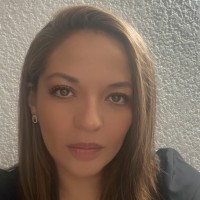 Claudia Bustamante