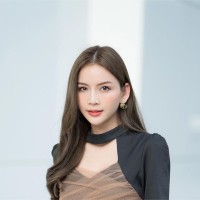 Luna Huang