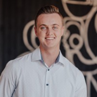 Derek Petersen