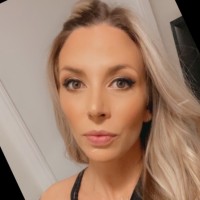 Kate Von Holzer