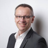 Dr Markus Linda