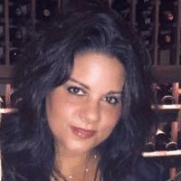 Leila Momeni