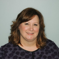Lynn Lewis