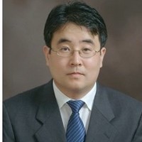Sye Woong Park