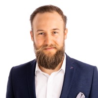 Adrian Düsterloh