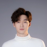李秋言