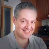 Adriano Santaella Gómez Formador Docente Experto en el Sector Informático