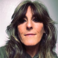 Kim Edwards