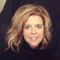 Anne Hale