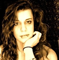 Tarin Leach