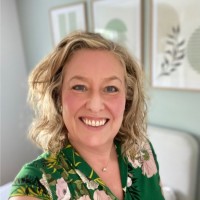 Gillian Saunders