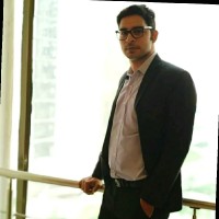 Vivek Shukla