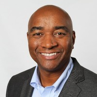 Thomas Holt