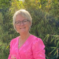 Eva Holmlind