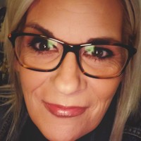 Linda Hanlon