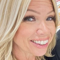 Courtenay Lyons