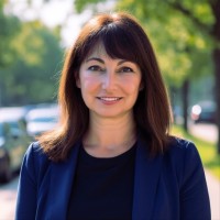 Yasemin Altuglu