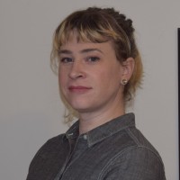 Laura Graves