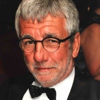 Christopher Leach