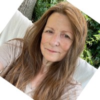 Dawn Ryan