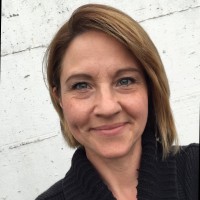 Linda Hutchinson
