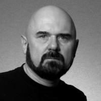 Luc L Hladik