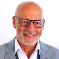 Dr. Alexander Schaeff