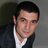 Carlos Saura
