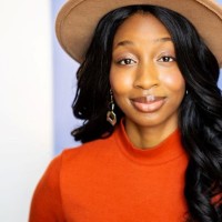 Shalayna Janelle