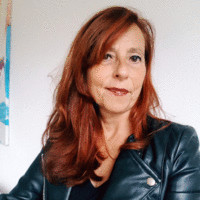 Nicolle Schröder