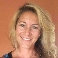 Melanie Houts