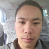 王明亮