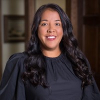 Melanie Walker, Cic, Cisr