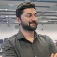 Dr. Suren Kumar