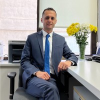 Hakan ÖZER