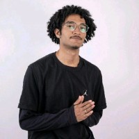 Carlos Eduardo Oliveira
