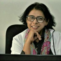 Dr Robina Shaheen Naveed