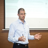 Robert Pecha, Acca, Cia, Crma, Pmp