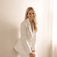 Chloe Lemoine