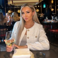 Mia Chapman