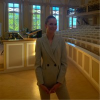 Lisa Warmenhoven