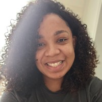 Jacqueline Nascimento Lugarezi