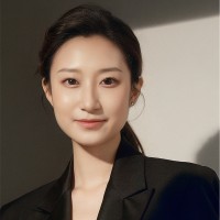 Yawen Zhao